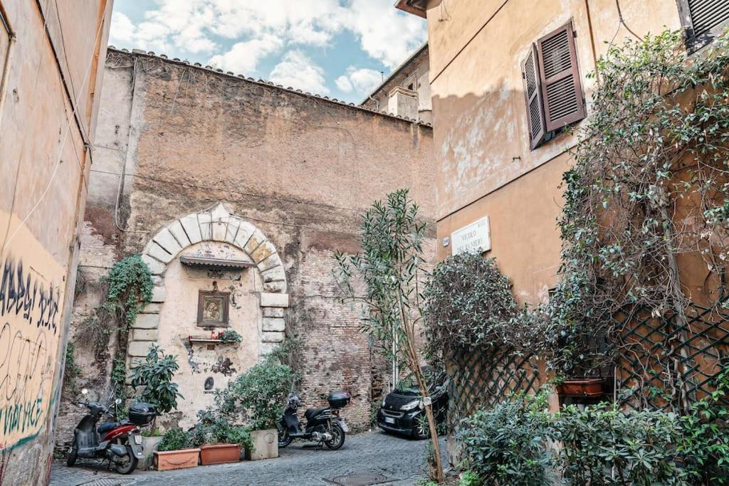 Enchanting In Trastevere Appartamento Roma